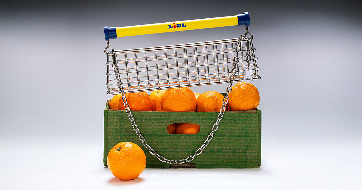 nik bentel rethinks lidl shopping cart for wire-framed 'trolley bag'