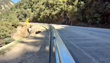 Slip-damaged Waioweka Gorge to partially reopen under piloted convoys