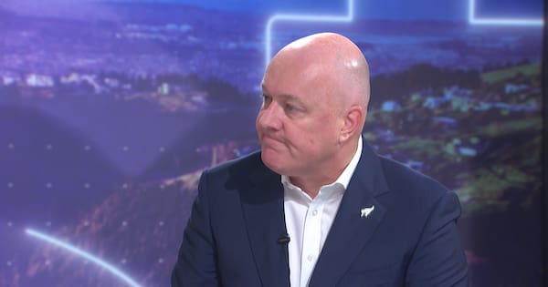 PM says Trump should apologise for post about Obamas