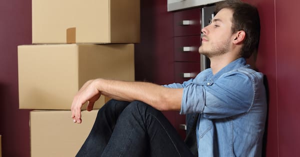 Renters struggle as bond refunds take longer