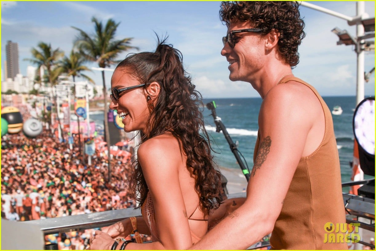 shawn mendes gf 015281648