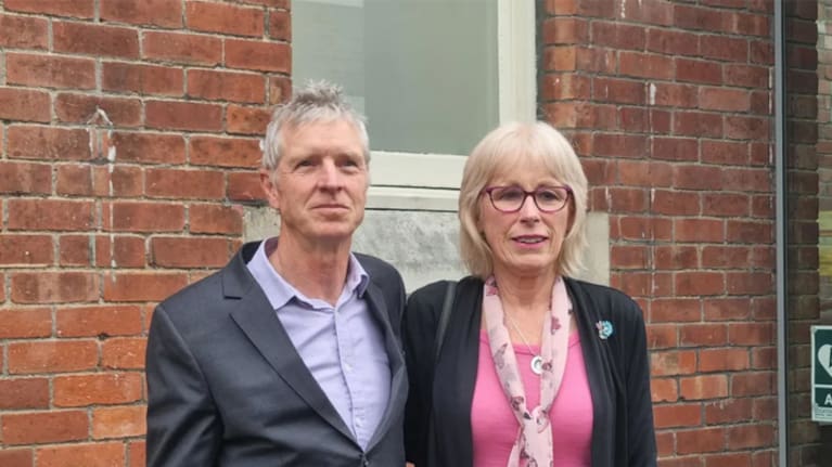 Sophia Crestani's parents Bede Crestani and Elspeth McMillan. (Source: RNZ / Tess Brunton)