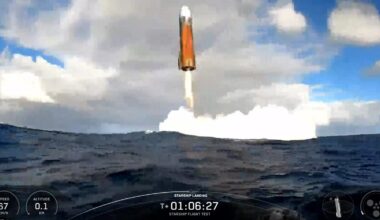 Starship 3 as it takes off.