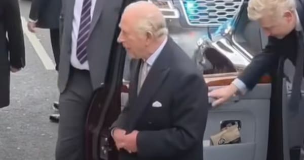 King Charles spotted with popular Kiwi snack