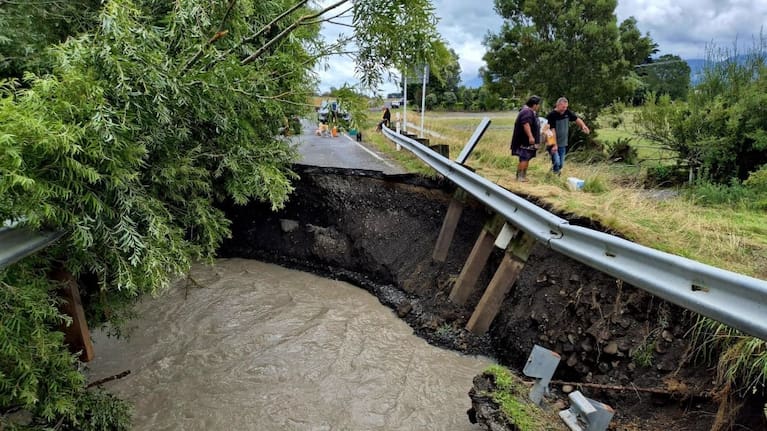 The washout on Lake Ferry Road.