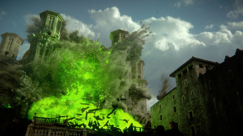 The Sept of Baelor is destroyed by green Wildfire in Game of Thrones