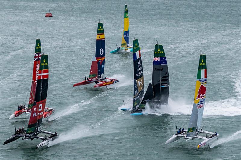 Major Crash Takes New Zealand and France out of ITM New Zealand Sail Grand Prix