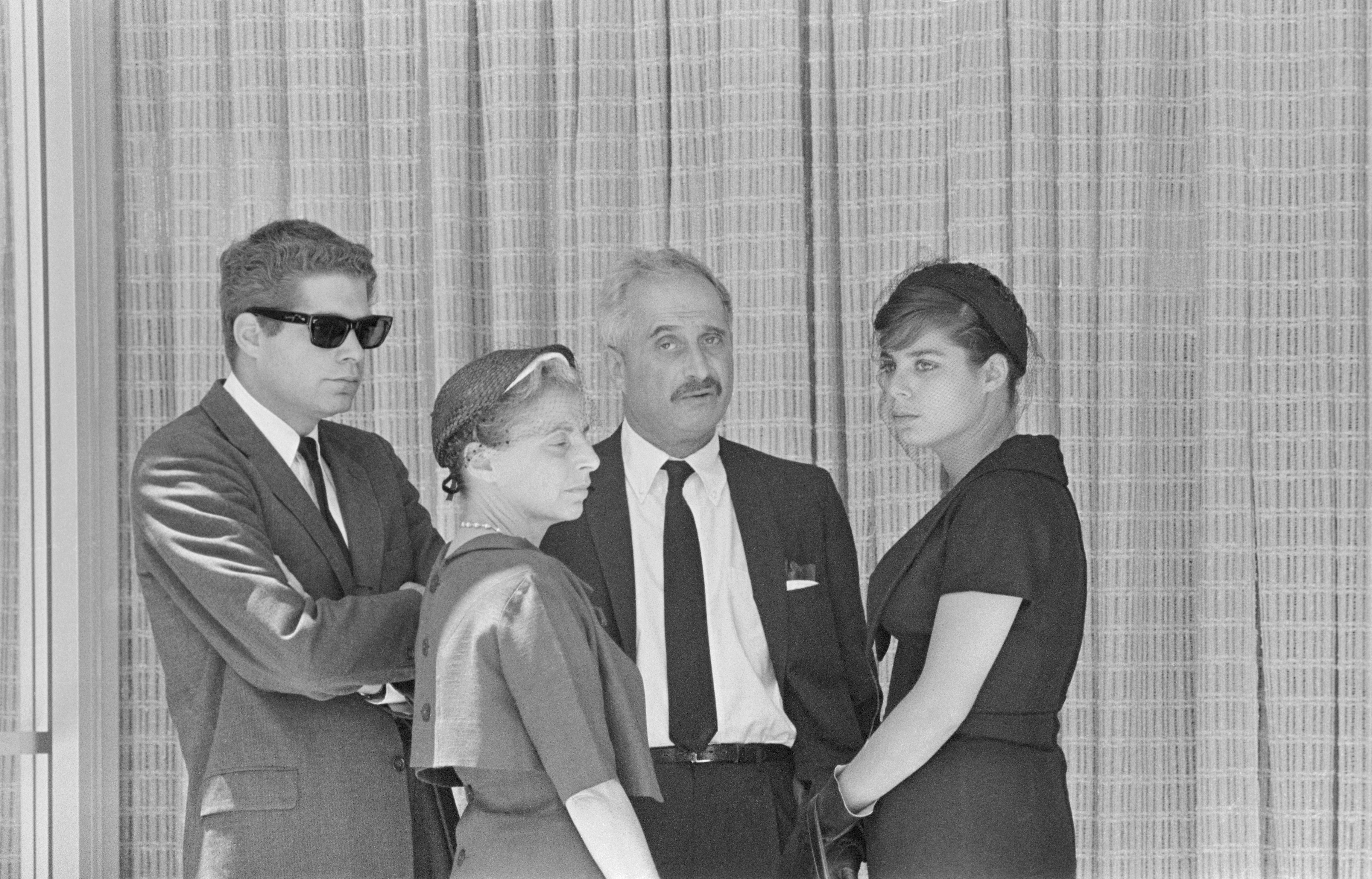 Marilyn Monroe's psychiatrist Dr. Greenson, with his wife and children, at Monroe's funeral.