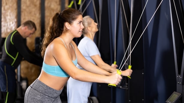 ski machine in modern gym