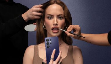 Team Galaxy’s Haley Baylee Shows Off Privacy Display on Samsung Galaxy S26 Ultra