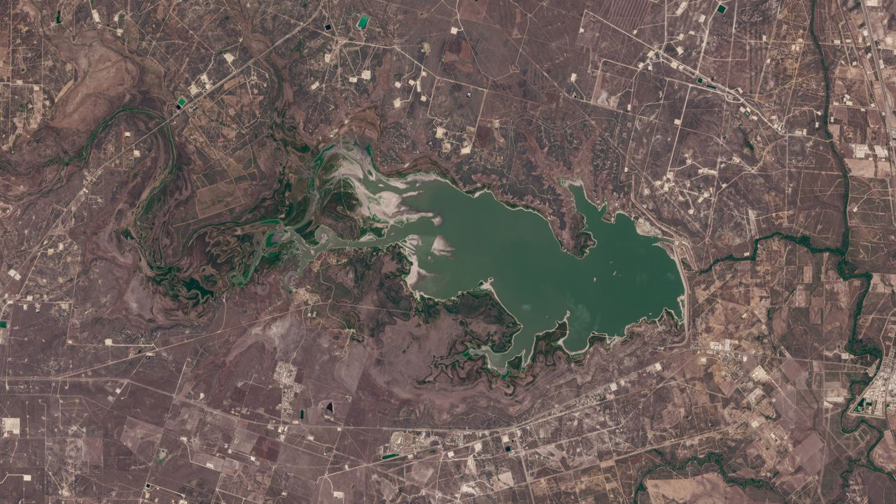 choke canyon reservoir_texas_19march2026_sentinel 2 image