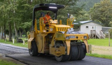 Tyres recycled into NZ’s first rubber road