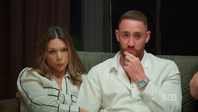 Juliette was on the couch in the middle of giving the group an update on her relationship with groom Joel Moses when she turned on Bec (left)