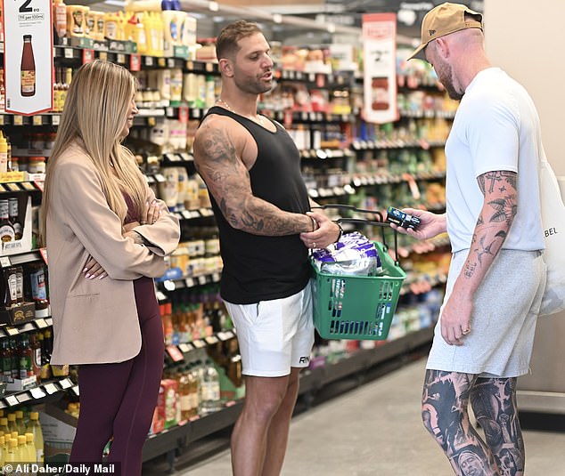 Gia appeared tense during the brief meetup, only days after refusing to participate in the couple swap with Danny during Feedback Week