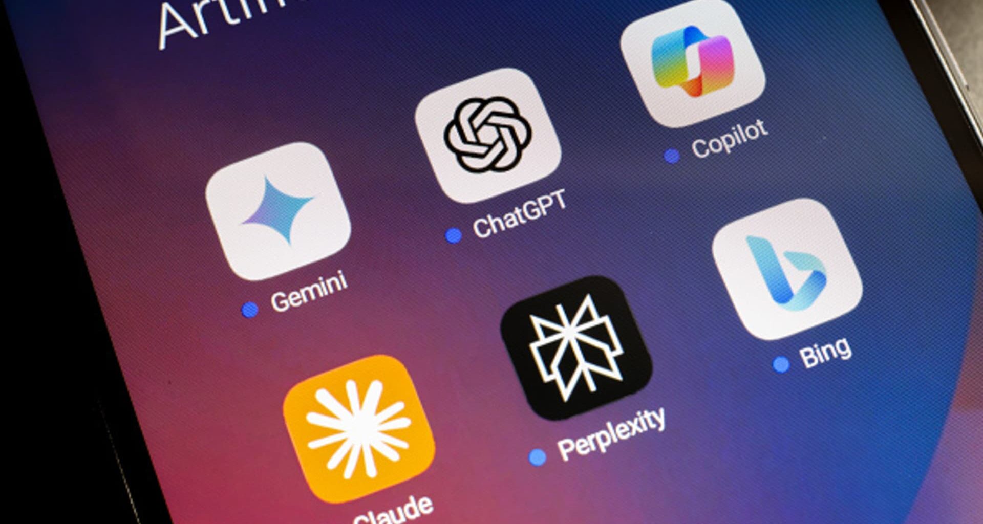 Gender gap in AI revealed in CNBC SurveyMonkey Women at Work survey