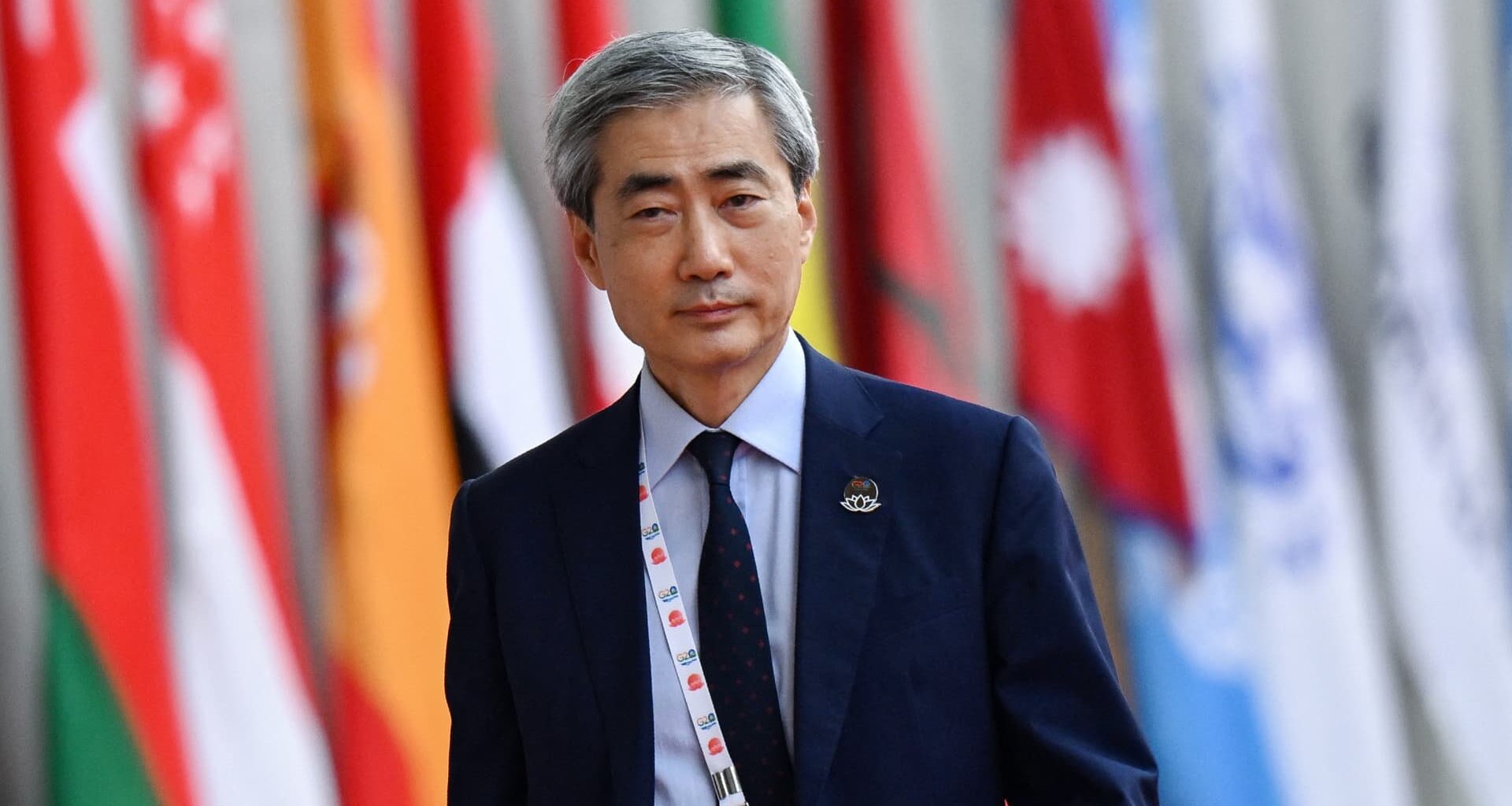 Bank of Korea's newly appointed chief pledges 'balanced' policy