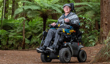 SunLive - From Redwoods crash to message of hope