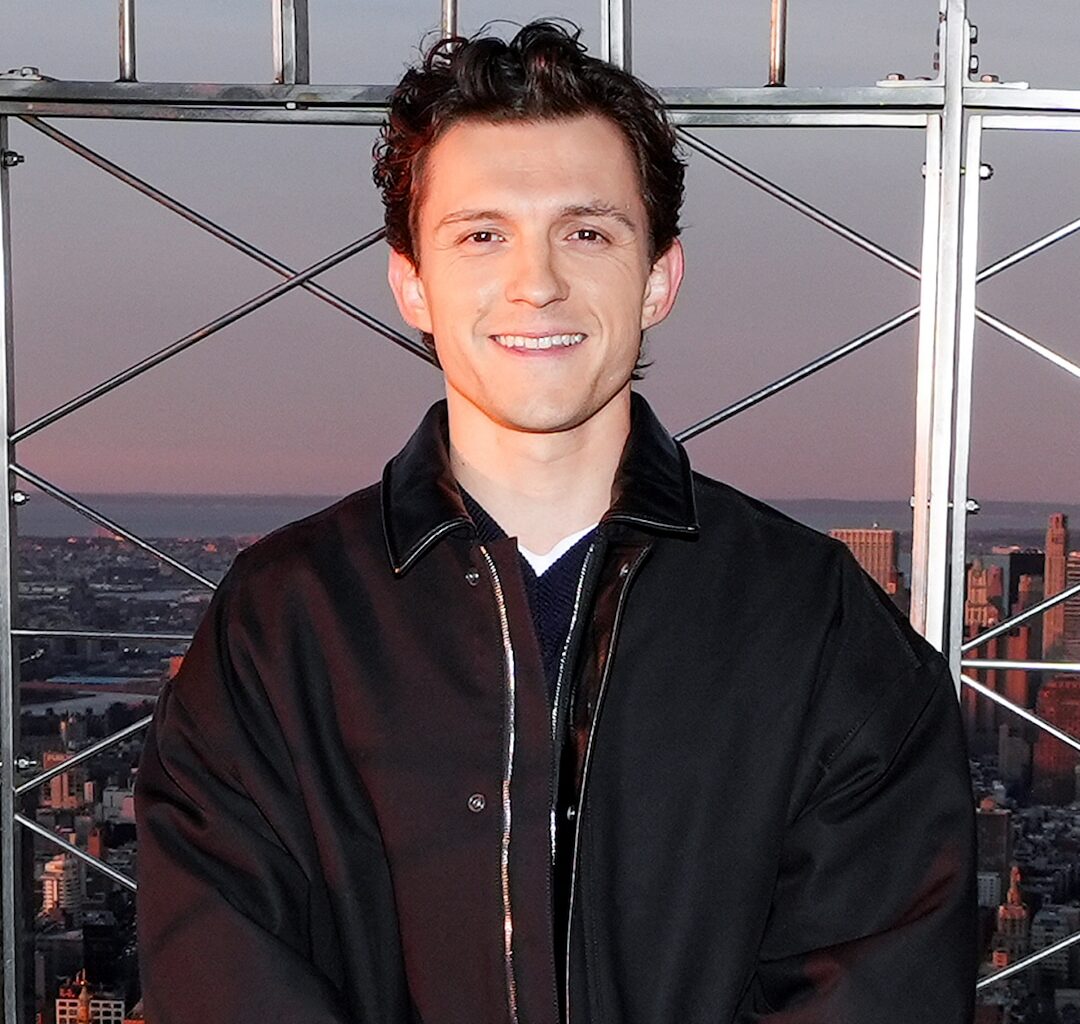Tom Holland No Wedding Ring Amid Zendaya Marriage News