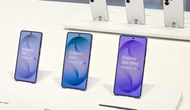 The three new Galaxy phones are displayed / Courtesy of Samsung Electronics