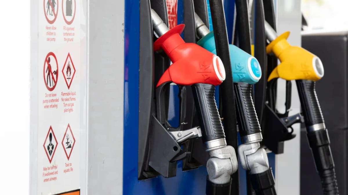 Government considering scrapping entire clean car standard