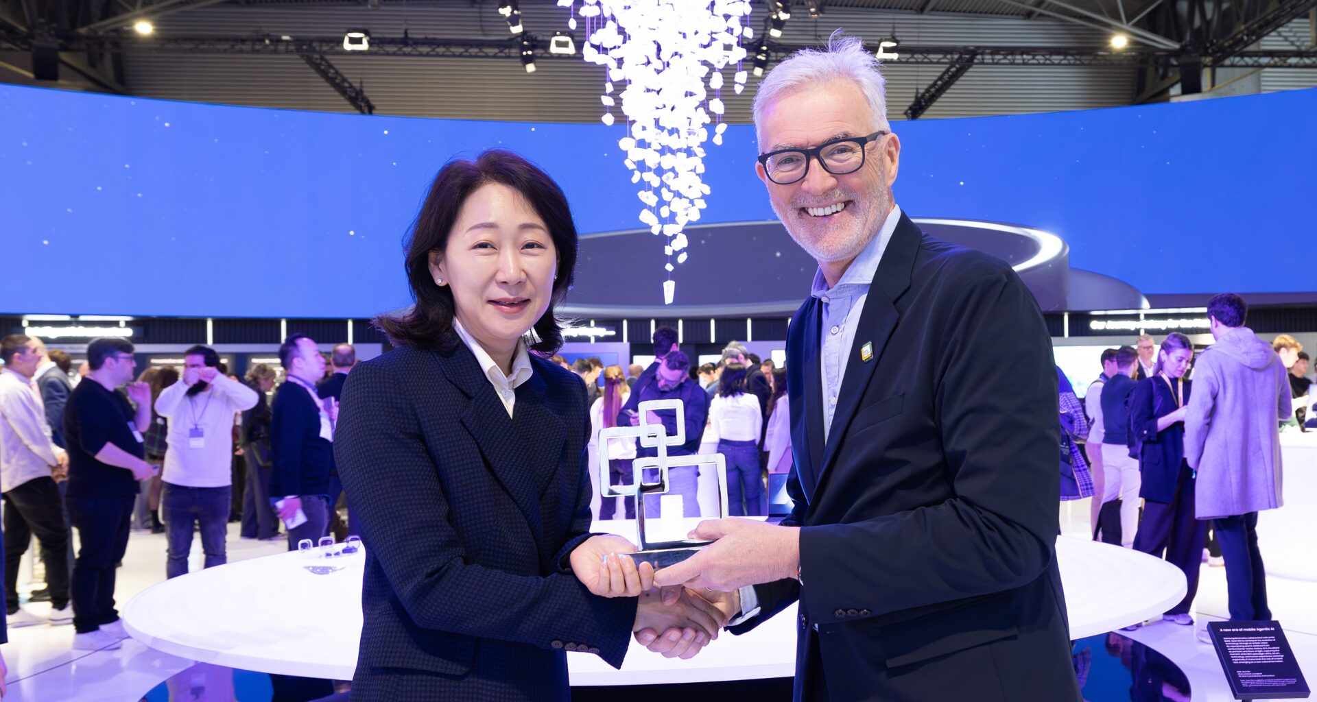 Samsung Galaxy S26 Ultra Awarded ‘Best in Show’ at the Global Mobile Awards at Mobile World Congress 2026 – Samsung Newsroom U.K.