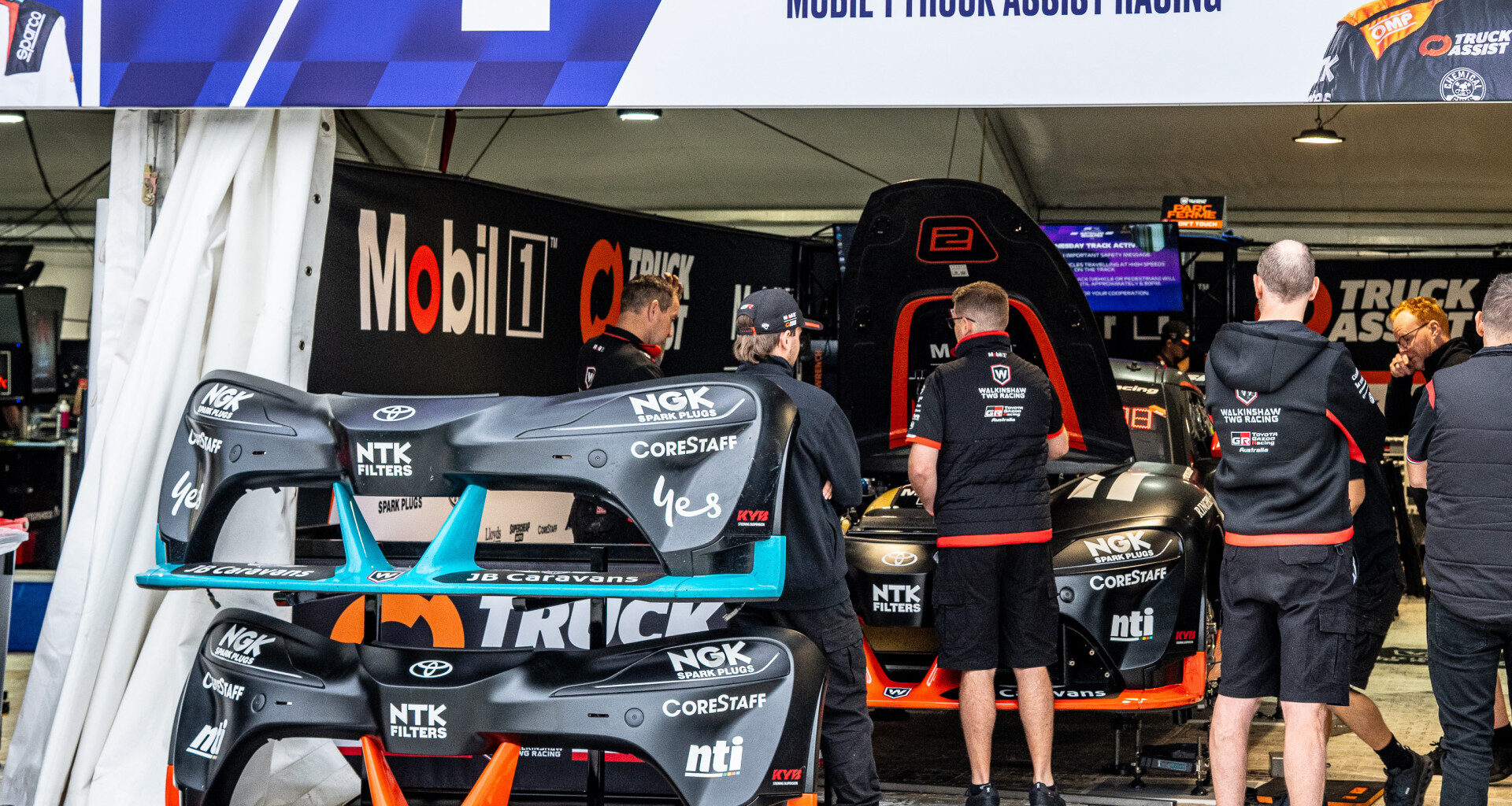 Supercars news: Upgraded Toyota Supercars engines at Albert Park