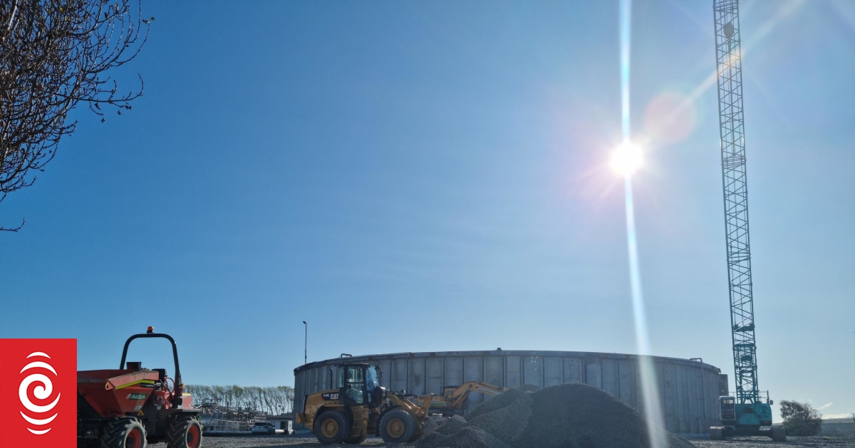 Plan to mitigate stench from Christchurch treatment plant must avoid sewage washing up on beaches - community leader