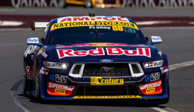 Broc Feeney on pole as chaos strikes Melbourne Supercars Saturday qualifying