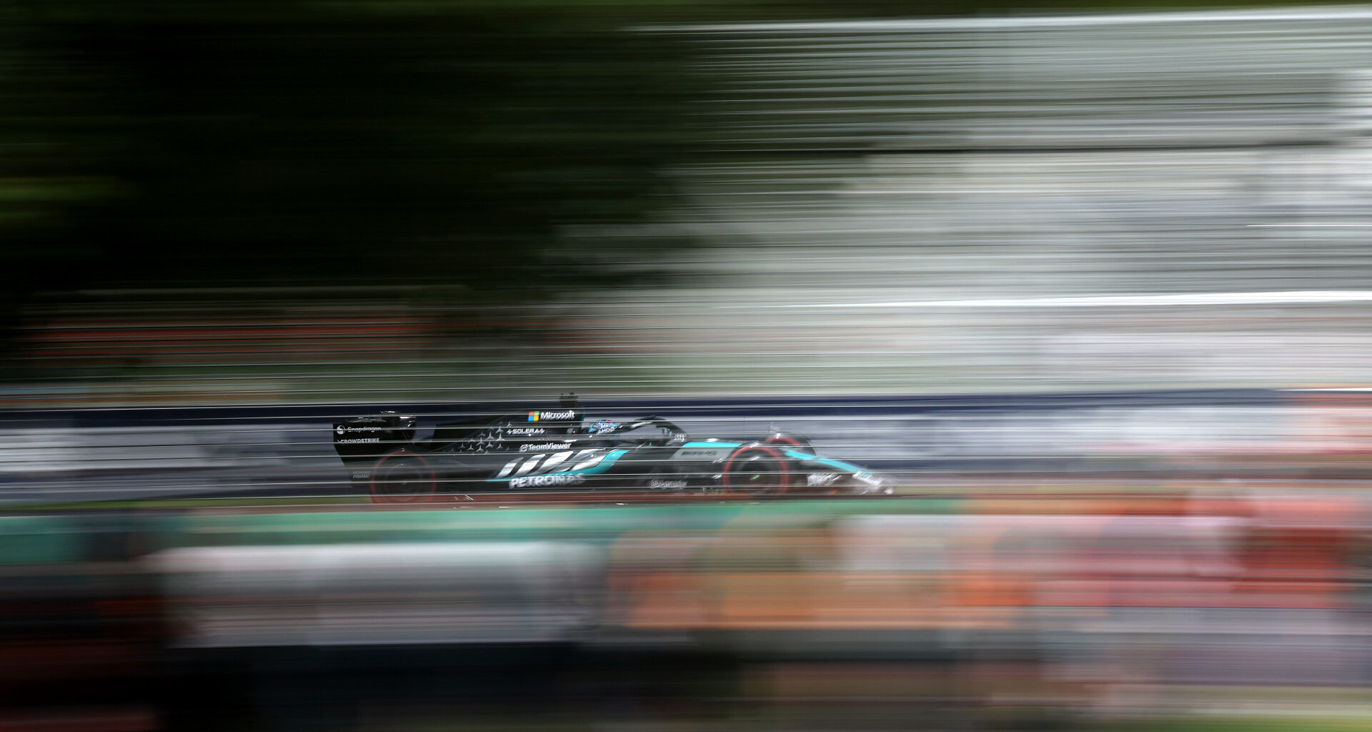 F1 news: Russell romps to Australian GP FP3 fastest as Antonelli crashes