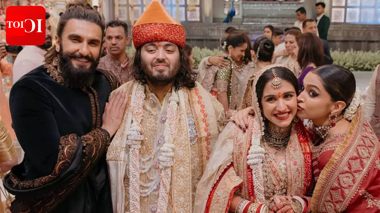 When Ranveer Singh and Deepika Padukone’s wedding receptions won paparazzi with five-star meals |