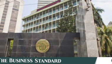 Economists advise cenbank to safeguard reserves, hold policy rate amid global uncertainty