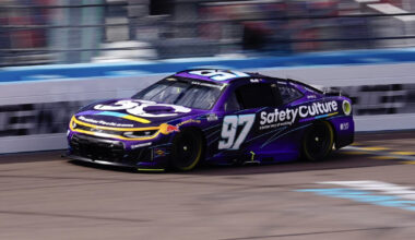 NASCAR news: SVG survives spins to finish Phoenix in 11th
