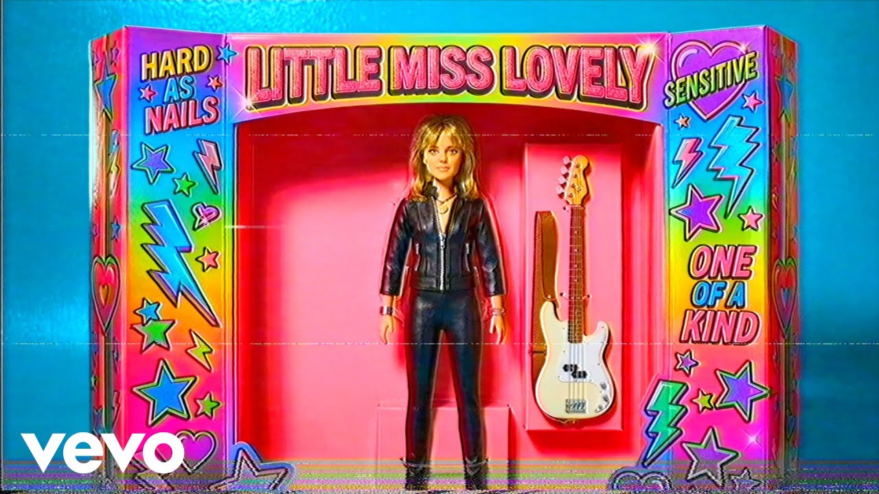 Suzi Quatro - Little Miss Lovely (Official Music Video) - YouTube
