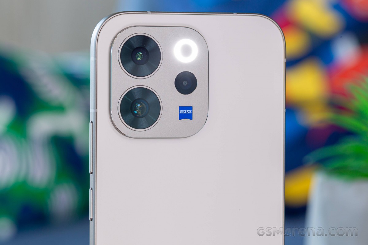 Vivo V70 review