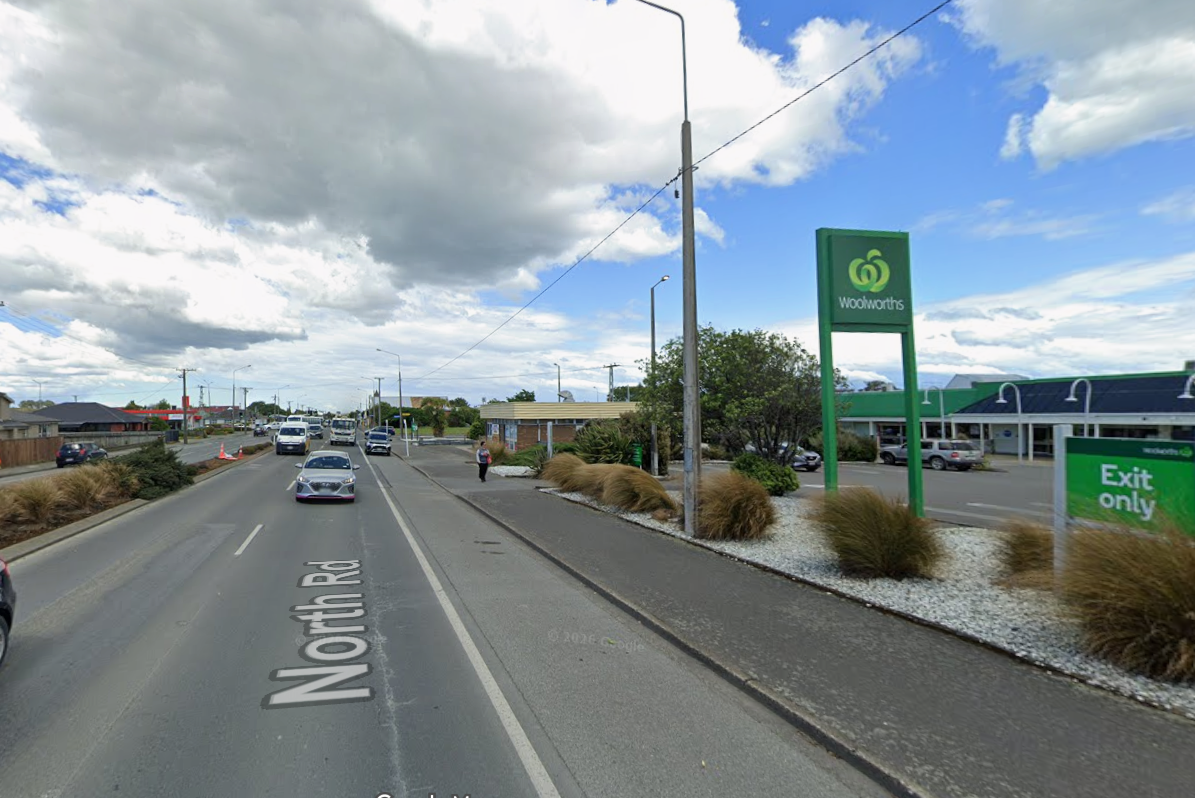 Ram raiders use luxury SUV for Invercargill tobacco heist