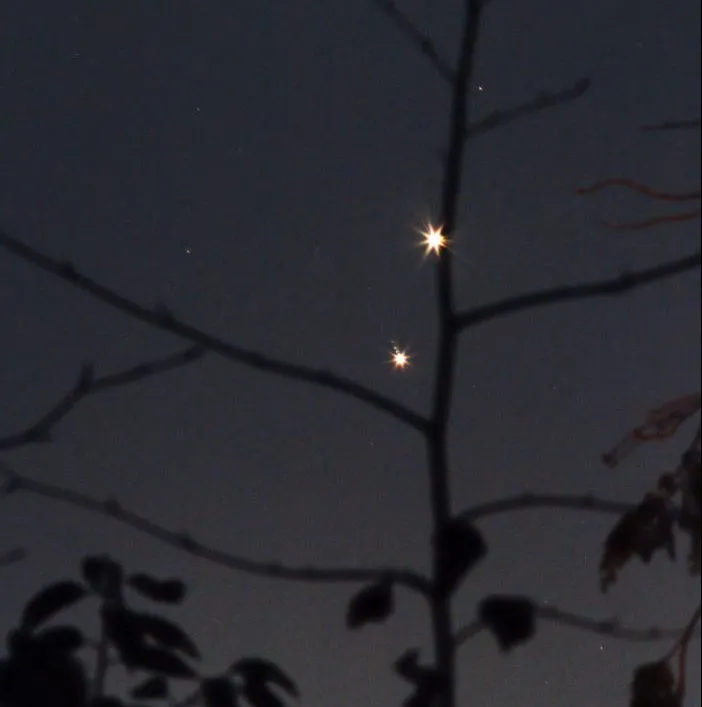 Venus and Jupiter James Robertson, Croydon, 2 March 2023 Equipment: Canon 750D, Zuiko Olympus 75-150mm zoom lens, photo tripod