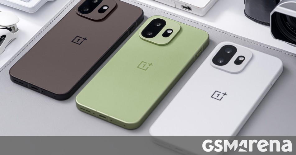 Check out the OnePlus 15T in the first live images showing all three colors side by side