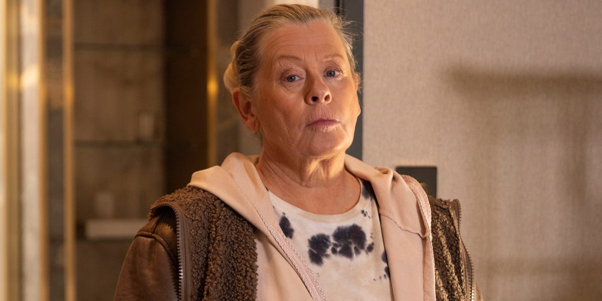 Coronation Street's Bernie to face shock ultimatum after Dev's arrest