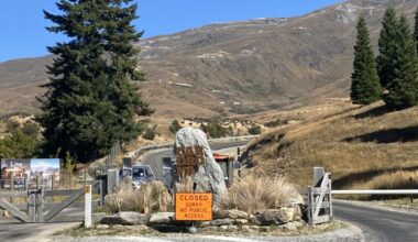 Truck driver killed in crash near Wānaka
