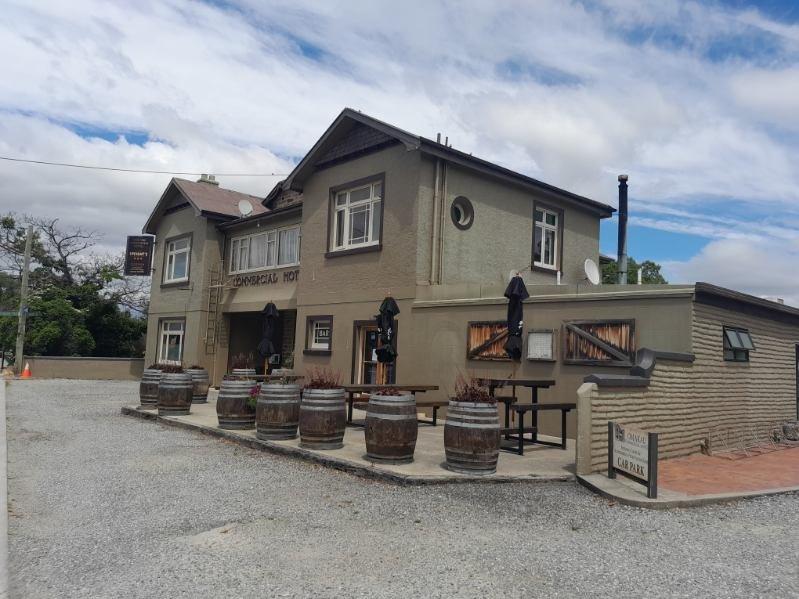 Otago hotel goes from 'best in country' to liquidation