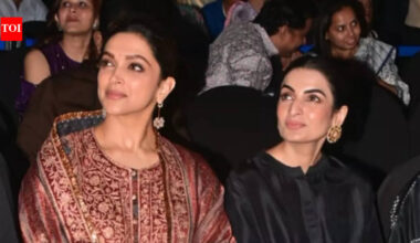 Amid 'Dhurandhar 2' success, Deepika Padukone attends Rishab Sharma's concert with Ranveer Singh's mother and sister, fans react - WATCH VIDEO |