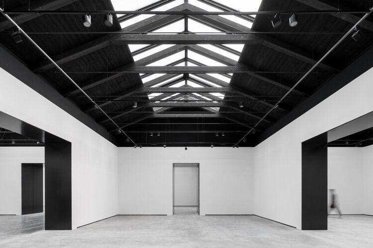 La Biennale di Venezia Unveils Renovated Central Pavilion at the Giardini - Image 4 of 24