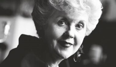 Dunedin-born broadcaster Catherine Saunders dies