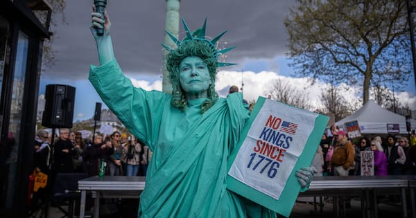 'No Kings' rallies draw crowds across US and Europe