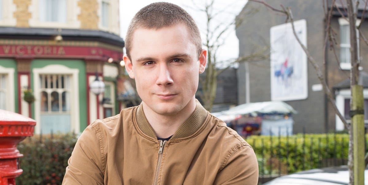 EastEnders star shares Lee Carter update as fans call for return