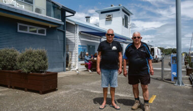 SunLive - Much-loved waterfront businesses lose wharf home