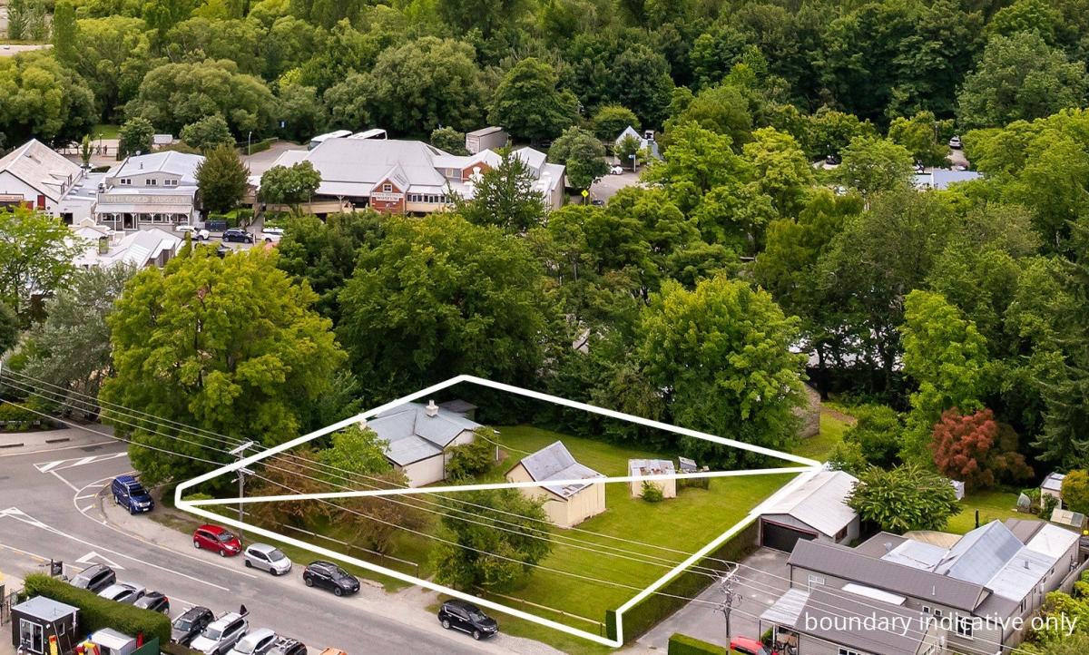 Historic Arrowtown cottage expected to fetch over $3m