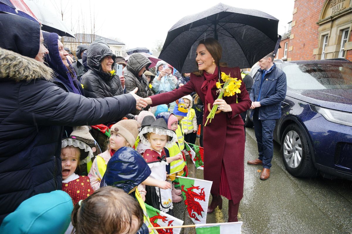 Kate meets the crowds outside the Hanging Gardens in Llanidloes, Wales, last week 