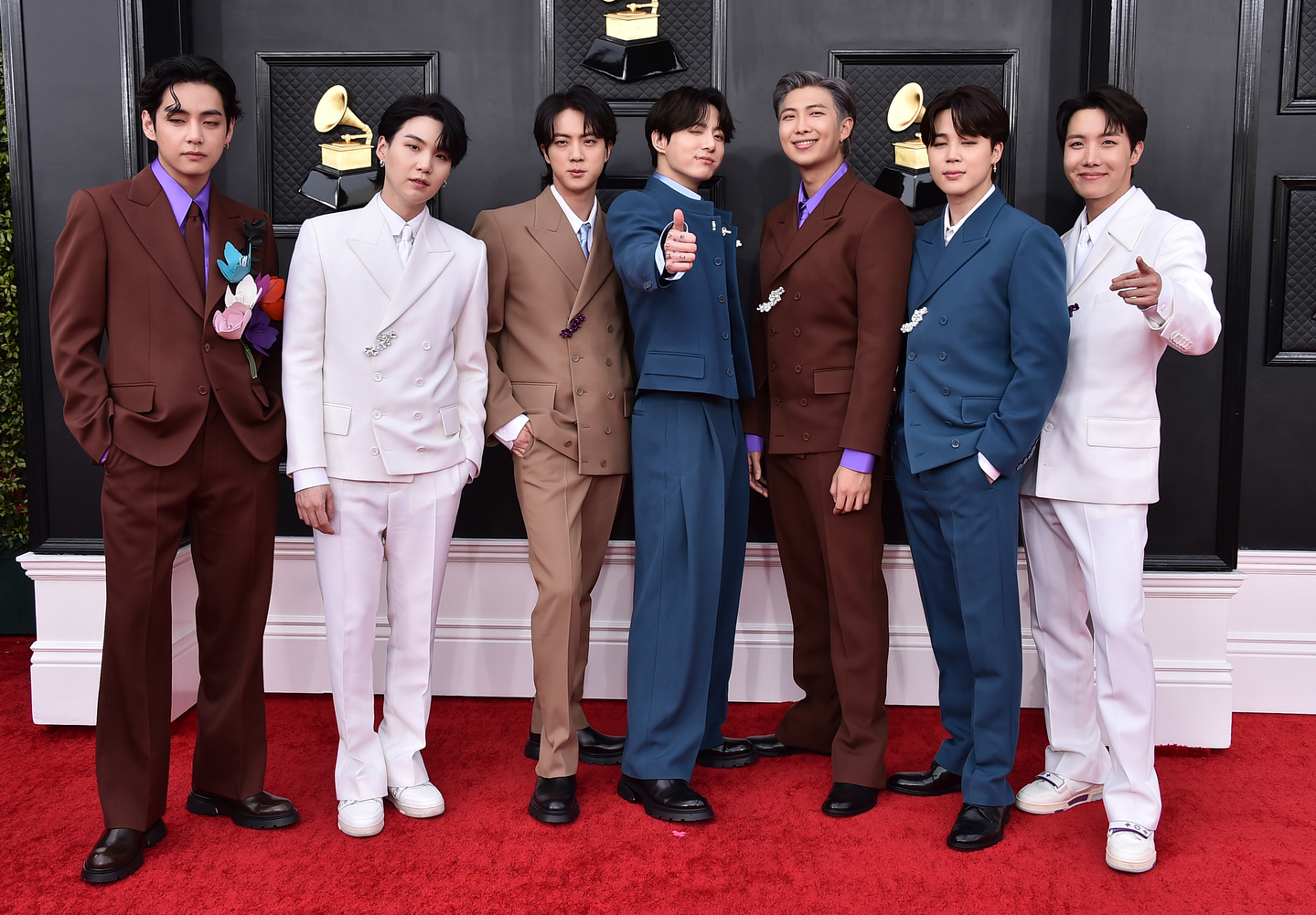 BTS appears at the 64th Annual Grammy Awards in Las Vegas on April 3, 2022. [AP/YONHAP]