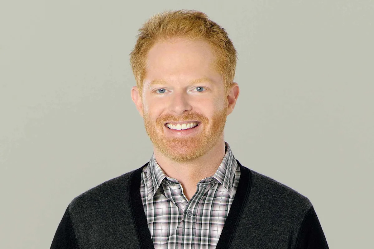 Jesse Tyler Ferguson Reveals He Didn’t Want to Do Potential “Modern Family” Spinoff Because He Wanted to ‘Date Other People’